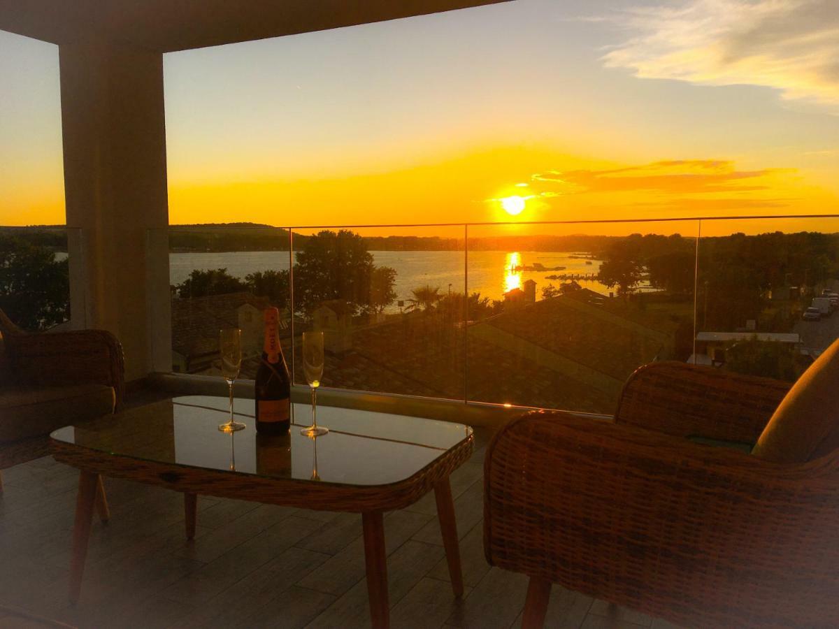 Villa Sunset Medulin Exterior photo
